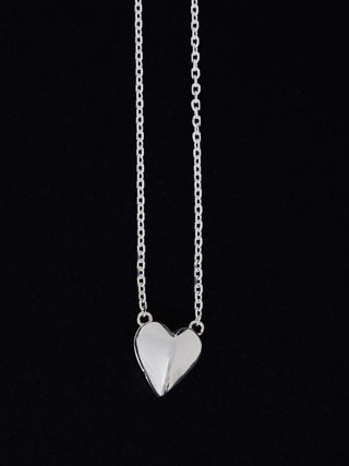 Whispers Heart Pendant (Type:sharp)