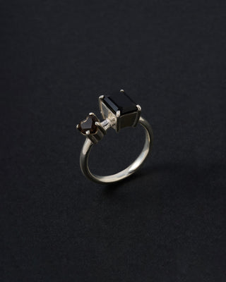 Octagon×Heart Stone Ring (Black×Brown/silver) <o-001>