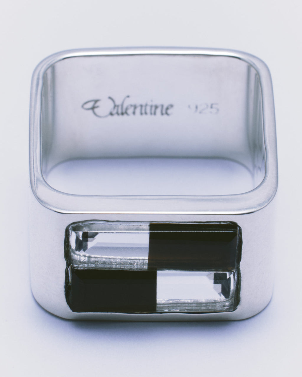 Checker Square Ring – Valentine