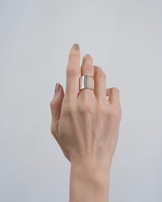 Front Mirror Ring <f-001>